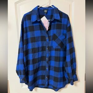 Wild Fable Blue and Black Plaid Button Down Shirt
